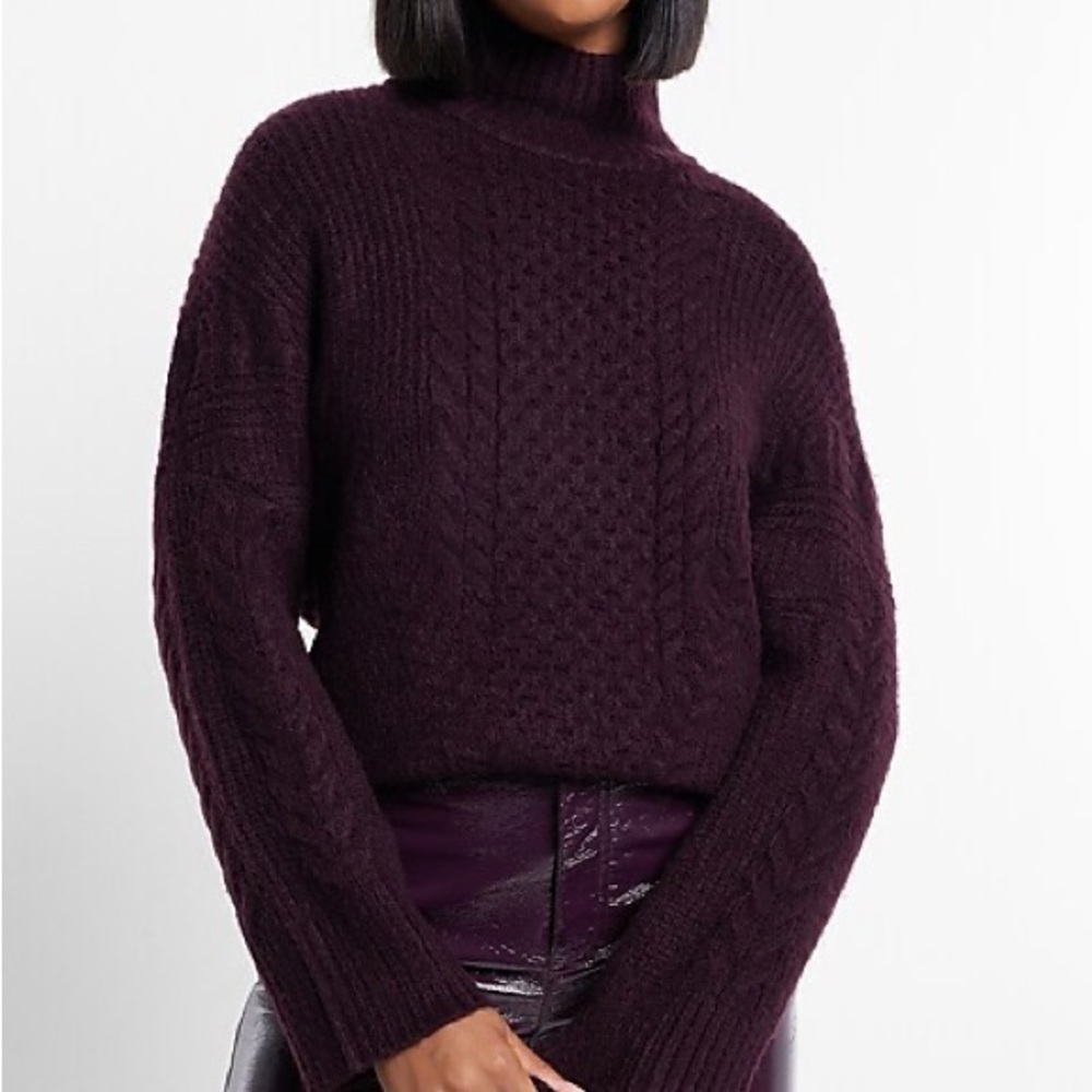 Cable knit turtleneck